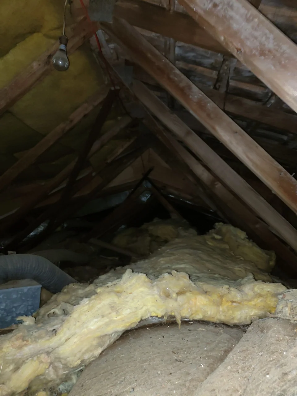 Dpe g : isolation dans une passoire thermique